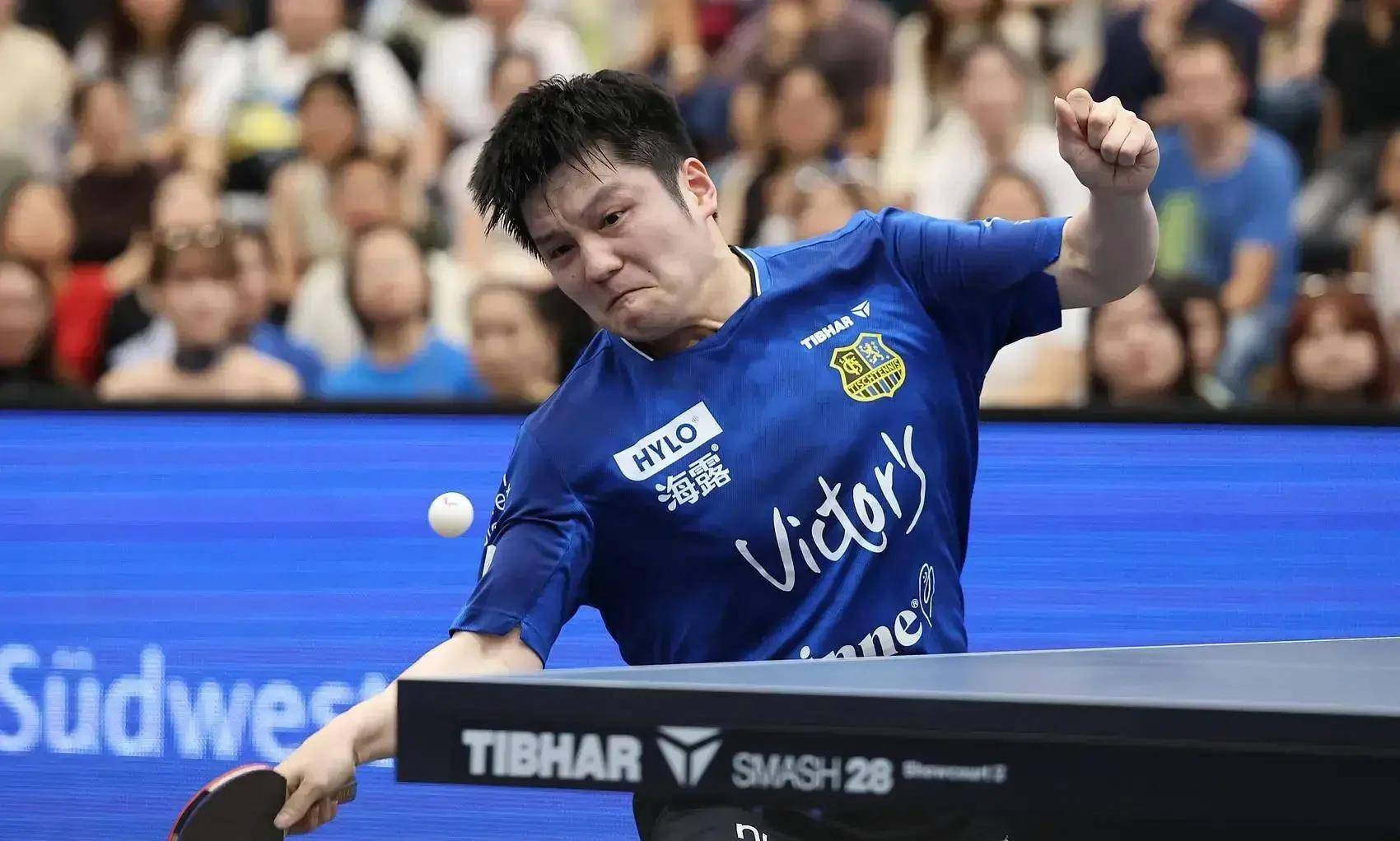 连输三场到连胜逆转！樊振东德甲破质疑，小城因他门票难买旅游爆火